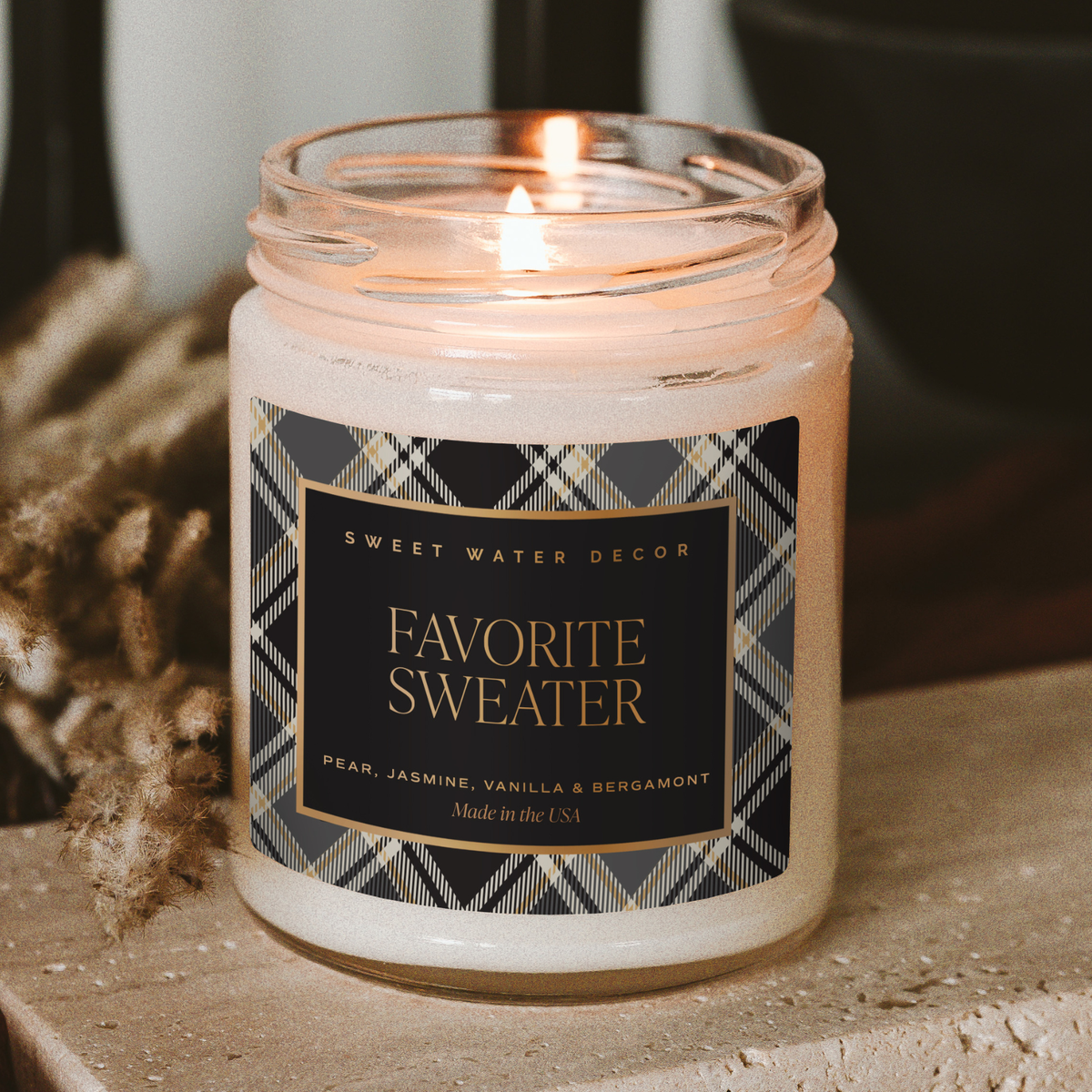 Favorite Sweater 9 oz Soy Candle - Fall Decor